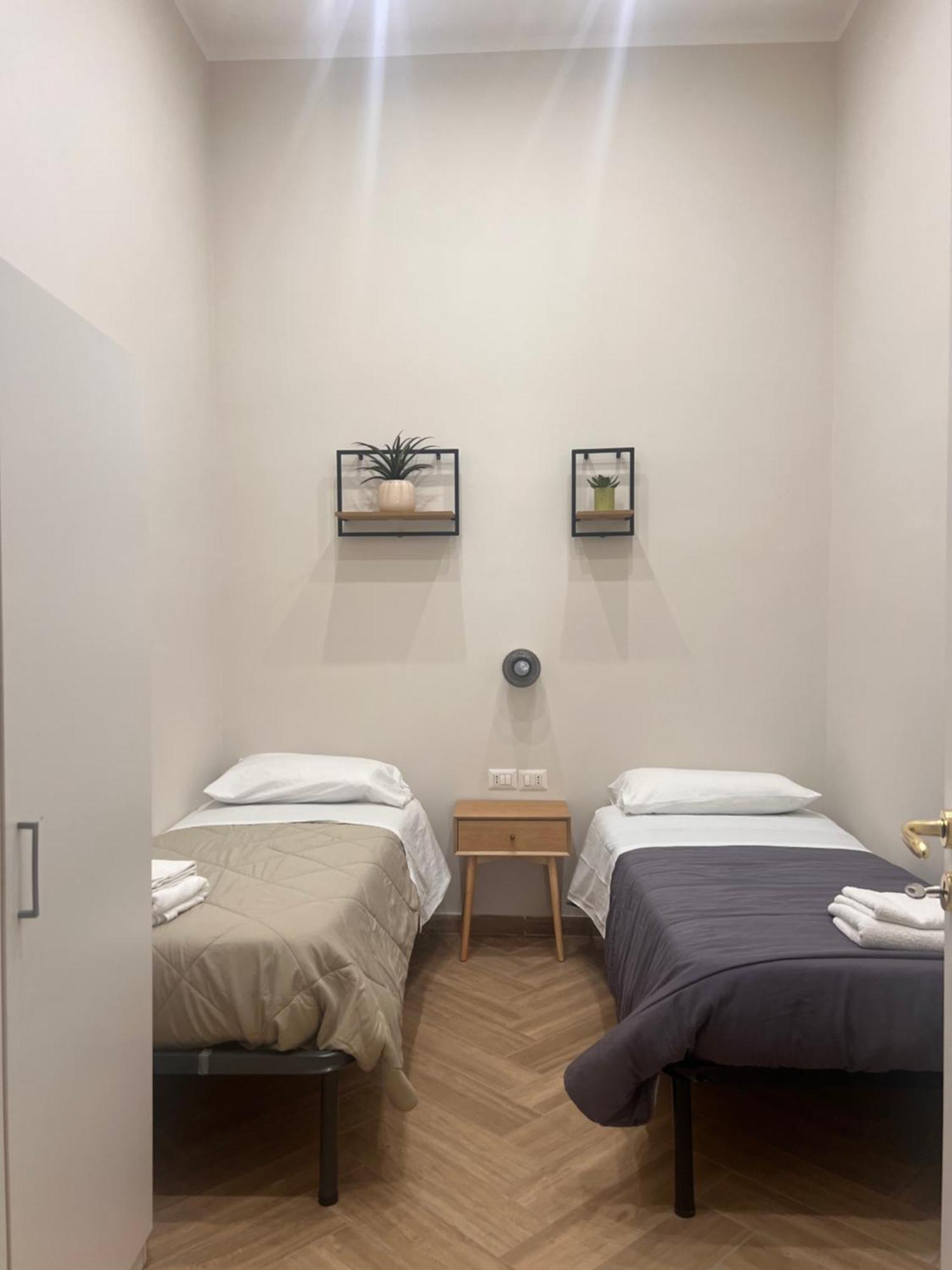 Scio' Apartment-Centro Storico- Napoli Bagian luar foto